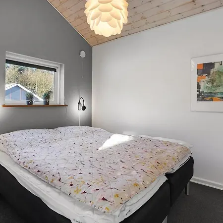 Toftlund With A Fireplace 09 度假居