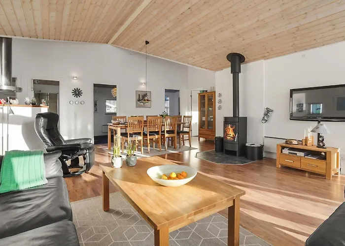 With A Fireplace 09 Holiday home *